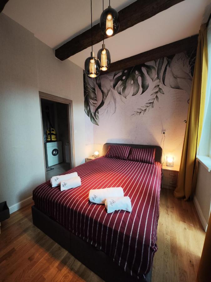 Apart Lion Bridge Self Check In Apartment Sofia Bagian luar foto