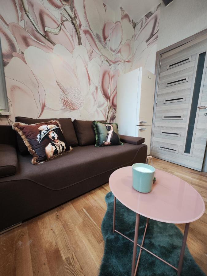 Apart Lion Bridge Self Check In Apartment Sofia Bagian luar foto