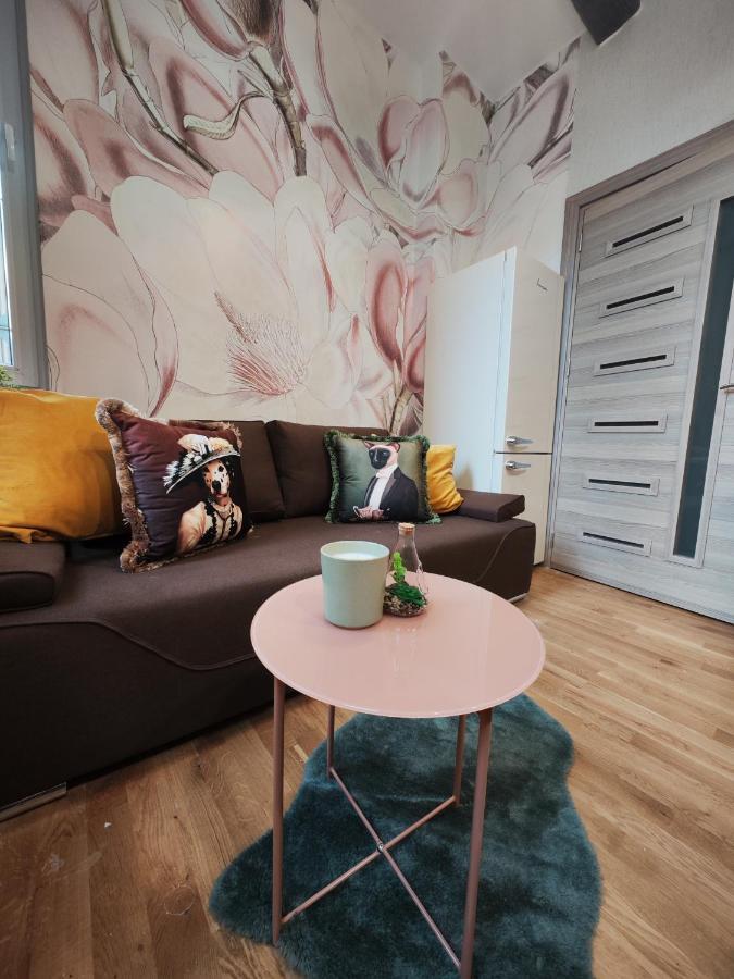 Apart Lion Bridge Self Check In Apartment Sofia Bagian luar foto